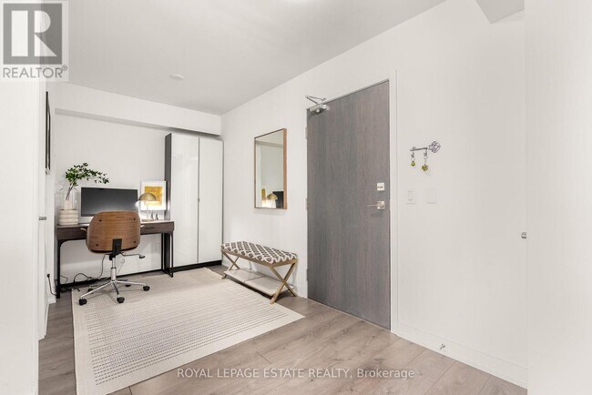 Photo du bâtiment - 1401 O'Connor Dr