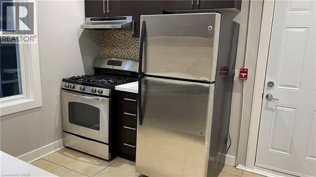 Photo du bâtiment - 1544 King St E