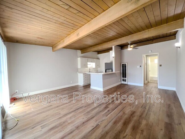 Foto del edificio - 5551 E 23rd St