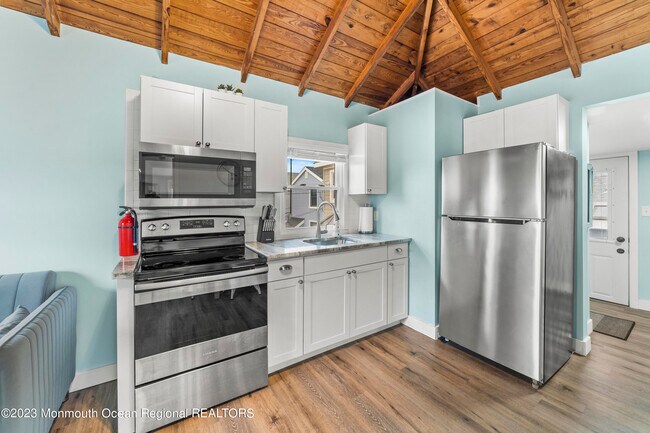 Foto del edificio - 171A Beach Front