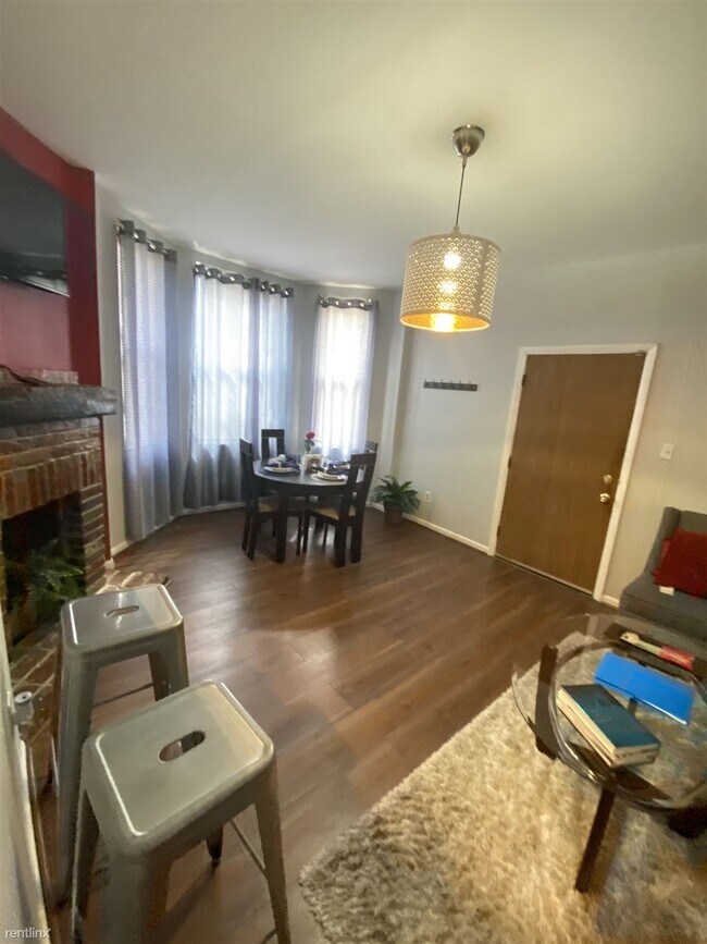 Foto del edificio - 2301 N Calvert St