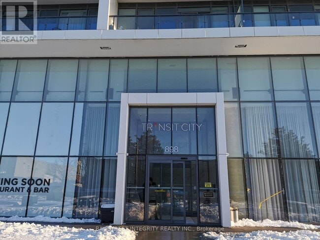 Building Photo - 898 Portage Pkwy