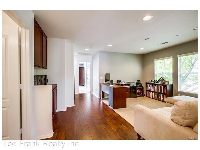 Building Photo - 3 br, 3.5 bath House - 28641 Bar Harbor Ln.