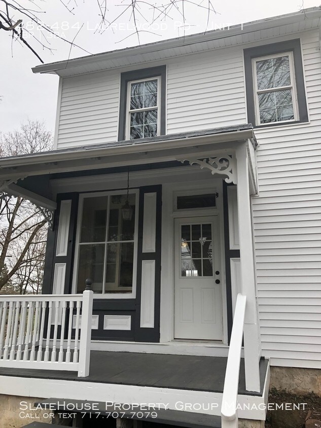 Primary Photo - 482-484 Laurelwood Rd