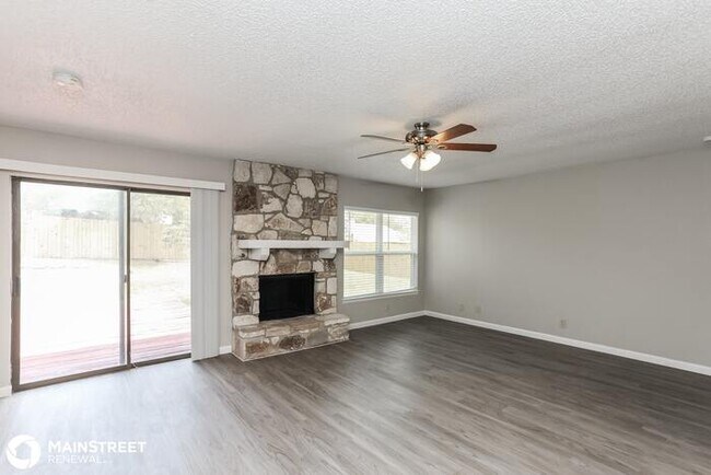 Foto del edificio - 7111 Apache Ridge, Converse, TX 78109