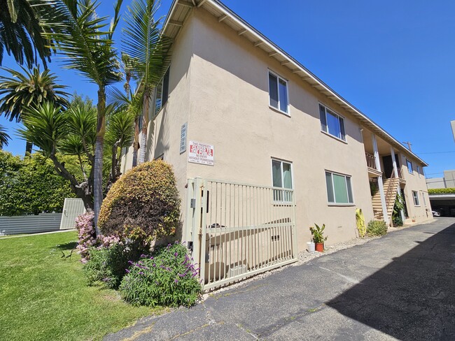 Foto del edificio - 3766 Barry Ave
