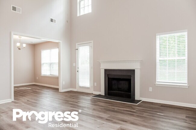 Building Photo - 532 Moss Stream Ln
