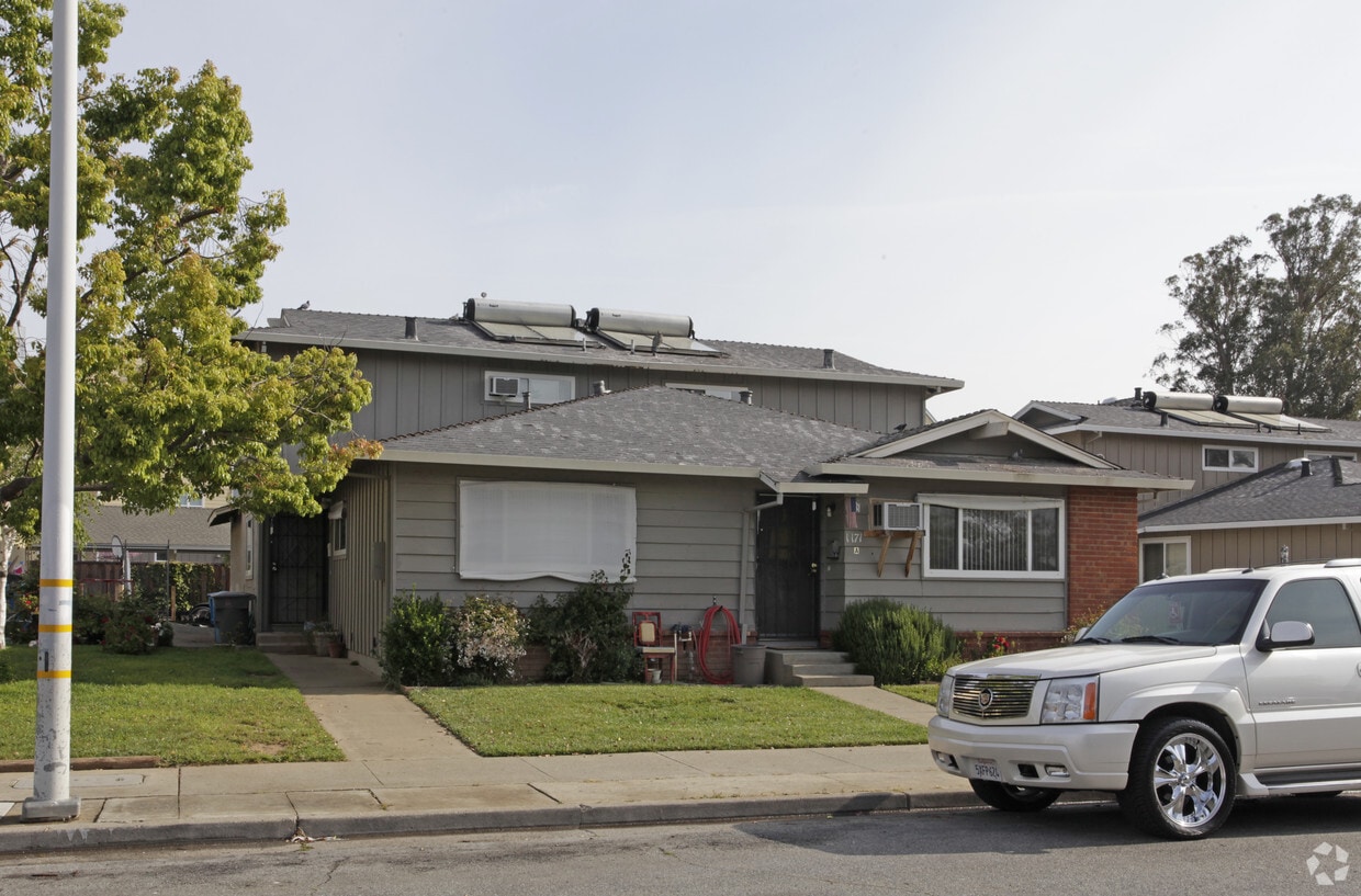 1171 Driftwood Ter, Gilroy, CA 95020 Apartments in Gilroy, CA