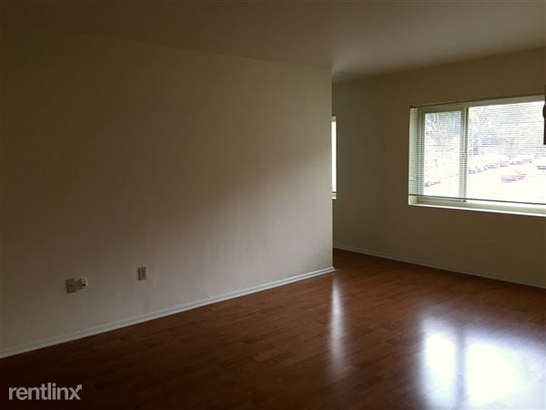 Building Photo - 220 N Tacoma Ave