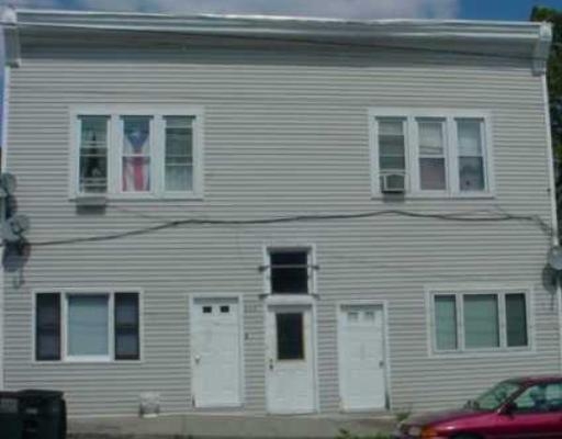 Primary Photo - 205 Main St