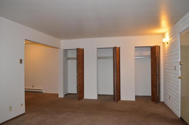 Building Photo - 3237 Dody Avenue, Unit #3