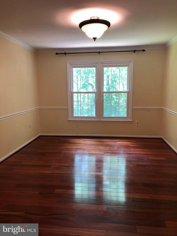 Foto del edificio - 11831 Antietam Rd