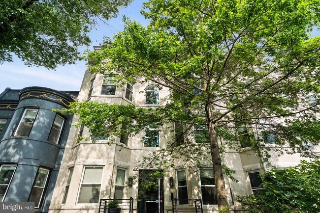 Foto del edificio - 1812 North Capitol St NW