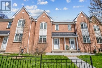 Building Photo - 10 Bassett Blvd