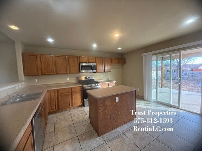 Foto del edificio - Spacious 4/2 close to WSMR and NASA