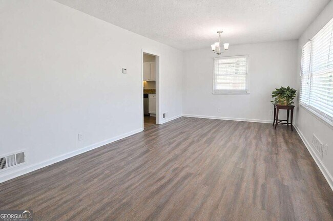 Foto del edificio - 2191 Greystone Way