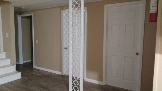 Building Photo - 131 Holston Ct