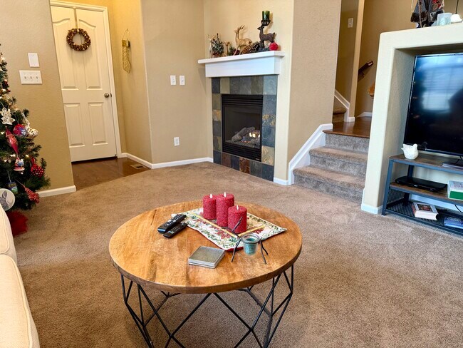 Living Room with gas fireplace - 835 Brookhurst Ave