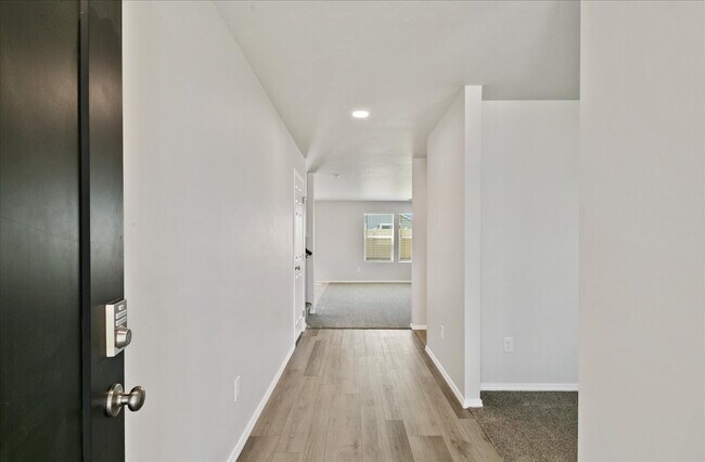 Foto del edificio - 12311 Noreen St