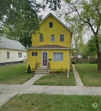 Building Photo - 1225 Jackson St