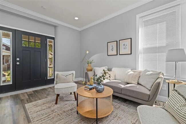 Foto del edificio - 3 Bedroom Single Family Home in Saint Louis - Bevo Mill