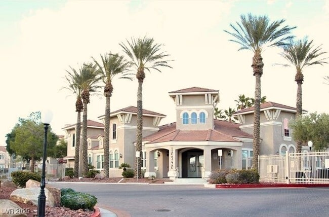 Foto del edificio - 10550 W Alexander Rd