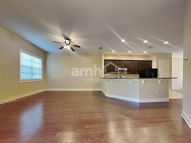 Building Photo - 11514 Bellamar Street