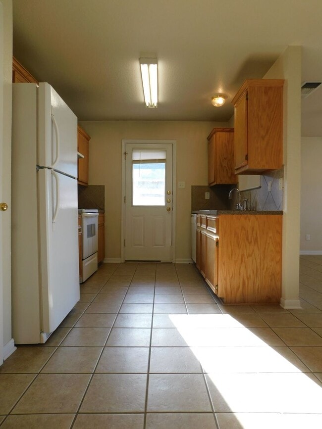 Building Photo - 368 Nolan Ridge Dr.