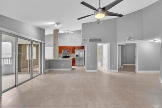 Building Photo - 2810 N Oakland Forest Dr