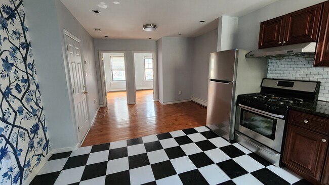 Foto del edificio - 523 Jersey Ave