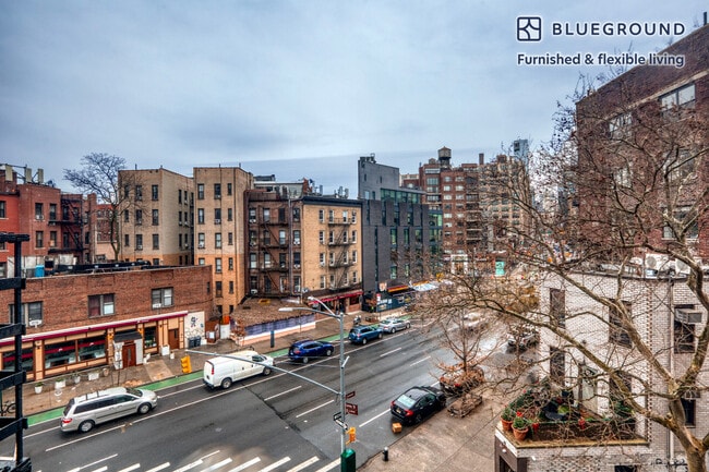 Building Photo - 51 Leroy St