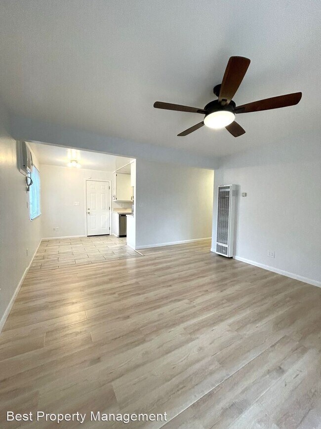 Foto del edificio - 3 br, 1.5 bath House - 3136 Mission View Dr