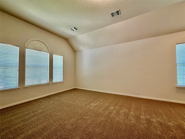 Foto del edificio - 7426 Maple Run Dr