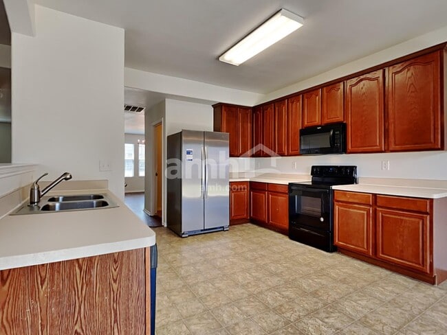 Foto del edificio - 700 Locustberry Dr