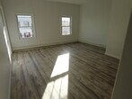Living room - 317 E Jersey St