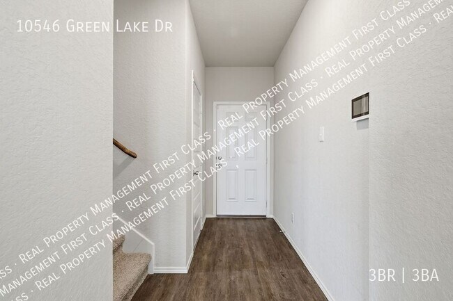 Photo - 10546 Grn Lk Dr House