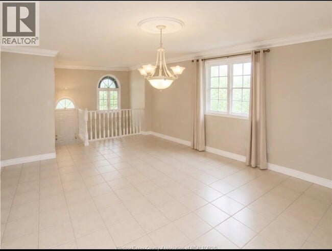Building Photo - 4262 Showdown Ave
