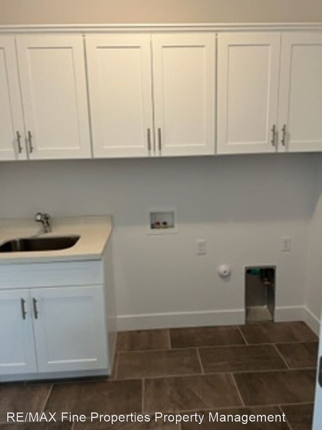 Building Photo - 3 br, 2.5 bath House - 11557 Cepheus Dr