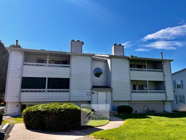 Foto del edificio - 1236 Firefly Cir