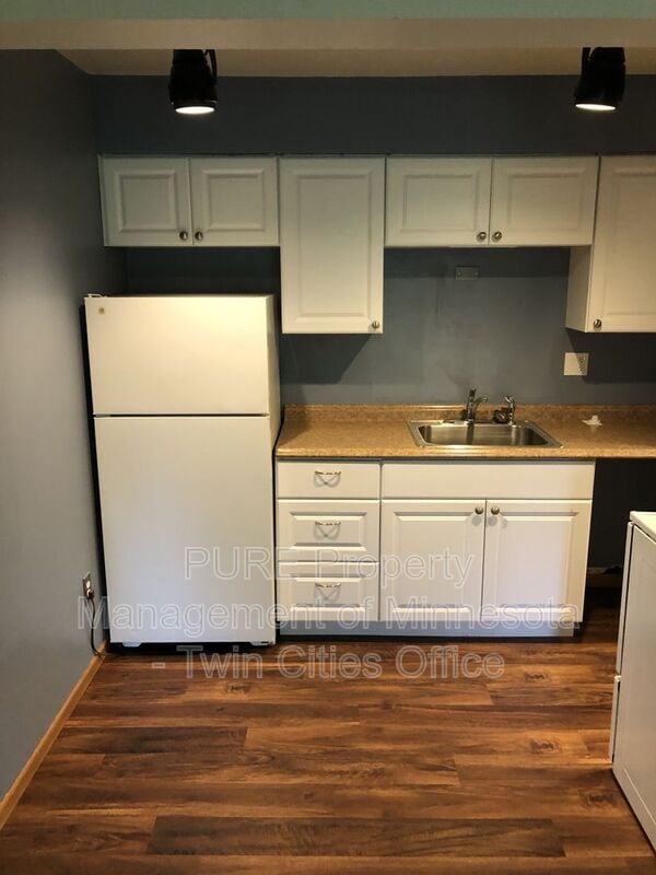 Building Photo - 3153 Old Hwy 8