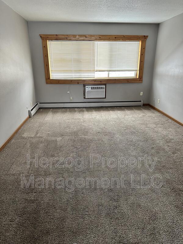 11131123 N Aurdal Ave Unit 1121, Fergus Falls, MN 56537 Condo for