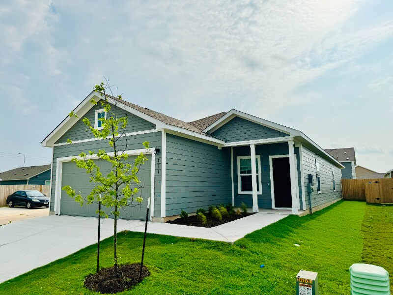 Foto principal - 411 Flathead St