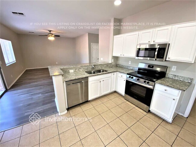 Foto del edificio - 2207 N 92nd Glen