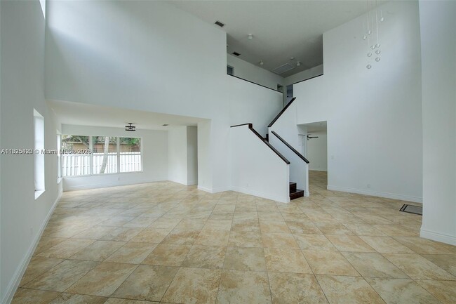 Building Photo - 1127 SW 104th Way
