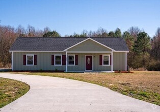 Building Photo - 1023 Oberry Rd