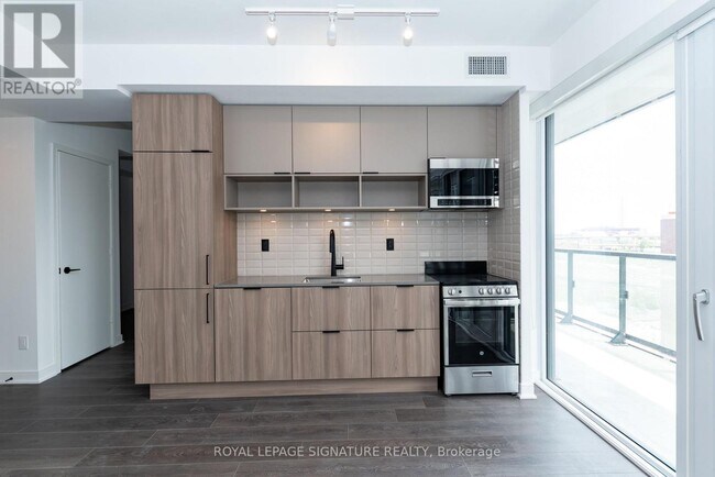 Building Photo - 180 Mill St