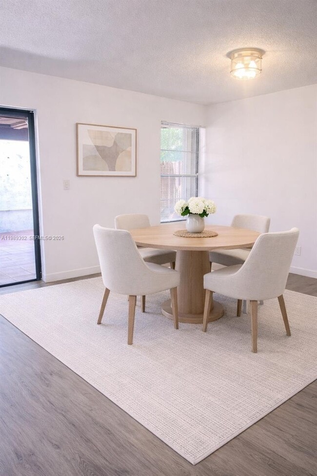 Foto del edificio - 441 NW 98th Ct