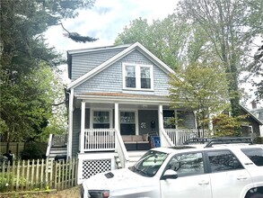 Building Photo - 15 Findlay Pl