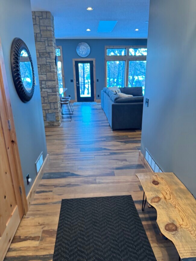 Foto del edificio - 281 Old Scout Camp Rd