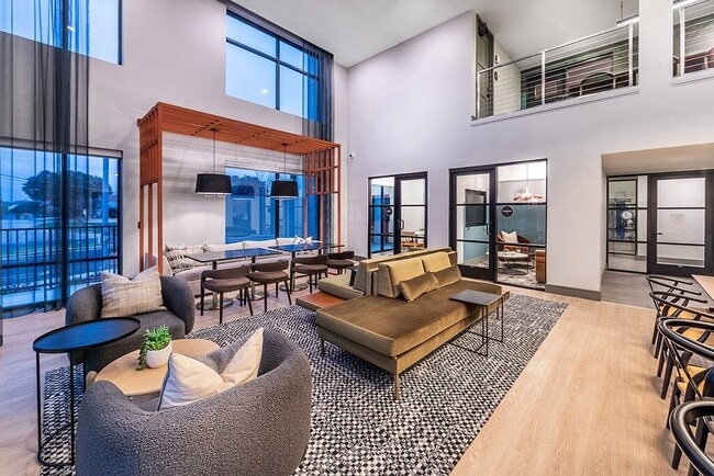 Building Photo - Luca Apartments